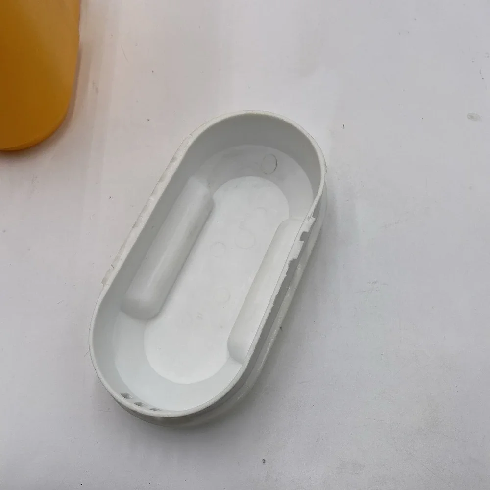 Vtg Rubbermaid Slim Servin Saver‎ 2½ Qt Drink Pitcher 0941 Easy Grip Almond Top